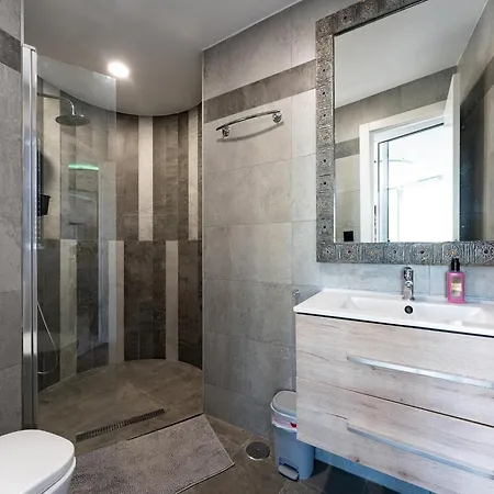 Daire Renovated In