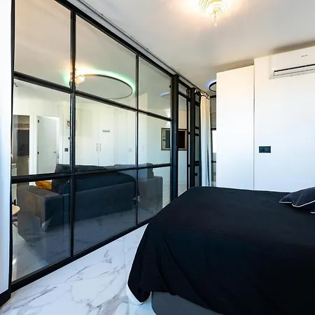 Renovated In Διαμέρισμα Τορρεμολίνος