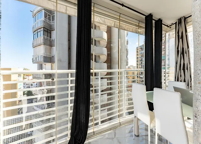 Lägenhet Renovated In