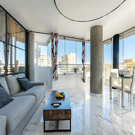 Apartament Renovated In *